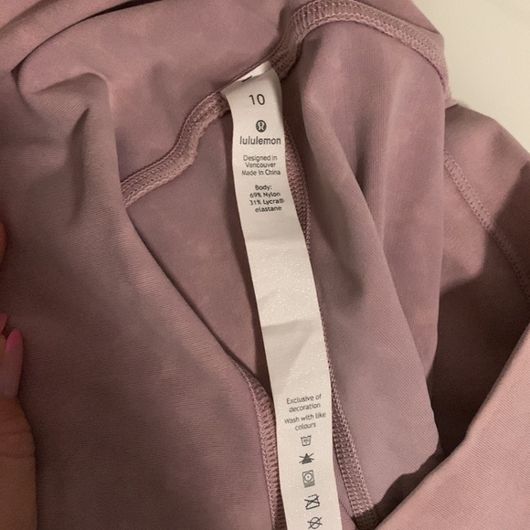 Lululemon Pink Diamond Dye Leggings - Picture 4 of 4